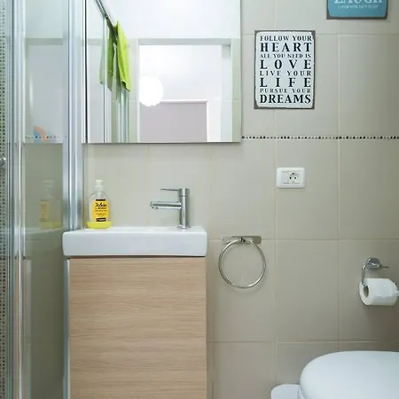 Delicious Cristianos,achacay,2bdr 2bathr Close Wifi Free Apartman *