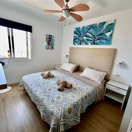 Delicious Cristianos,achacay,2bdr 2bathr Close Wifi Free Apartman